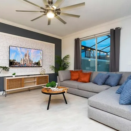 Luxury 4Bed Near Disney, Freevip Resort 4335